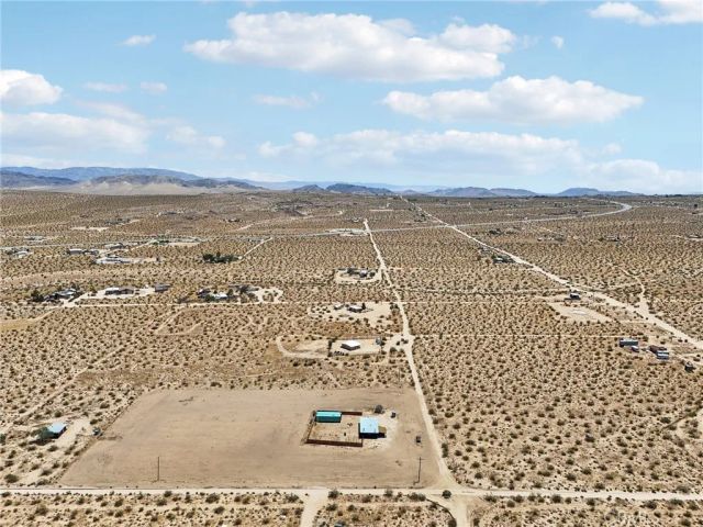 51474 Mills Road, Johnson Valley, CA 92285