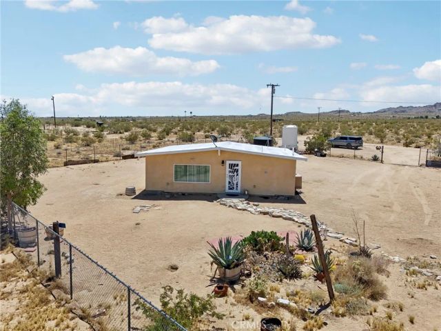 51474 Mills Road, Johnson Valley, CA 92285