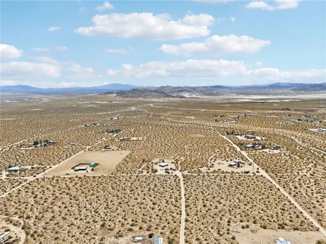51474 Mills Road, Johnson Valley, CA 92285