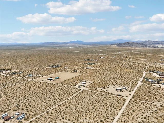 51474 Mills Road, Johnson Valley, CA 92285