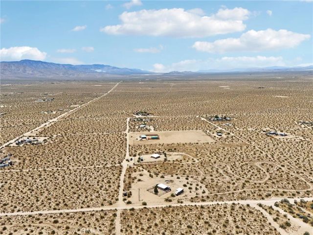 51474 Mills Road, Johnson Valley, CA 92285
