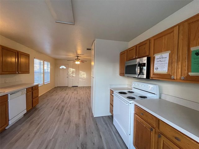 121 Cambridge Drive 3, Saginaw, TX 76179