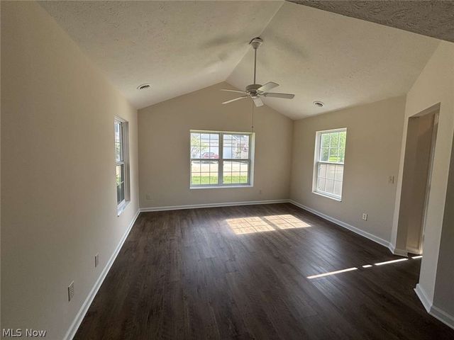 202 Cutler Lane, Hudson, OH 44236