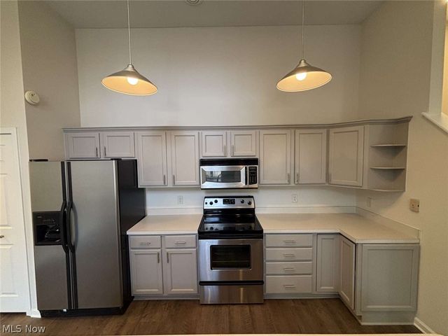202 Cutler Lane, Hudson, OH 44236