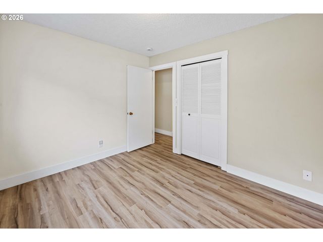 4650 CEDAR St, Astoria, OR 97103