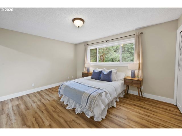 4650 CEDAR St, Astoria, OR 97103
