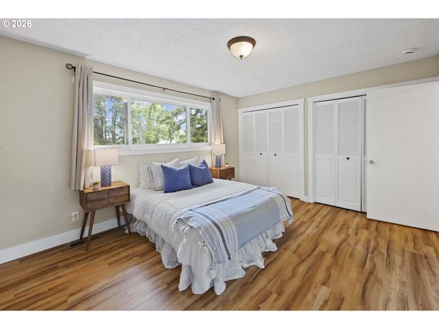 4650 CEDAR St, Astoria, OR 97103