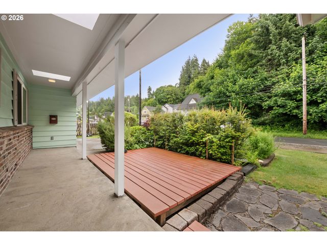 4650 CEDAR St, Astoria, OR 97103