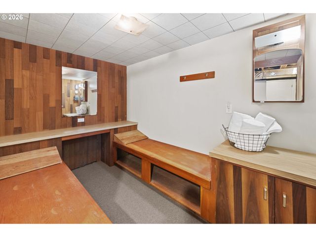 4650 CEDAR St, Astoria, OR 97103