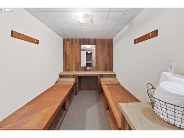 4650 CEDAR St, Astoria, OR 97103