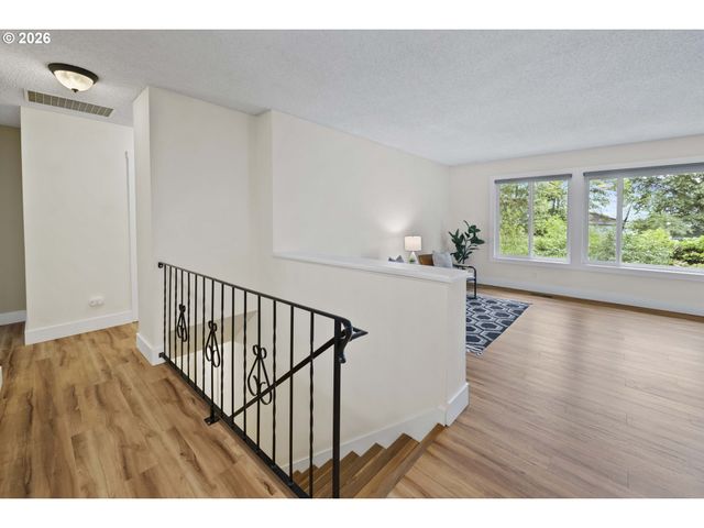 4650 CEDAR St, Astoria, OR 97103