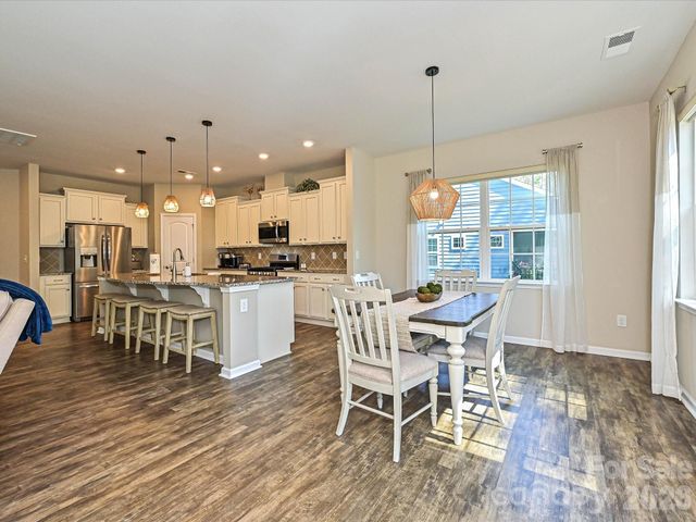 304 Picasso Trail, Mount Holly, NC 28120
