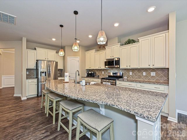 304 Picasso Trail, Mount Holly, NC 28120