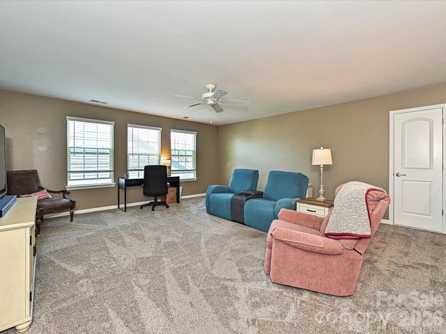 304 Picasso Trail, Mount Holly, NC 28120