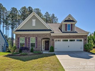 304 Picasso Trail, Mount Holly, NC 28120