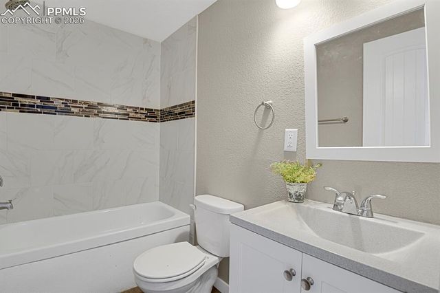 2015 N Ellicott Highway, Calhan, CO 80808