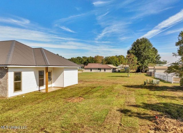 123 Mamie Circle, Picayune, MS 39466