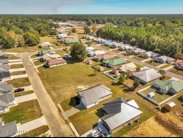 123 Mamie Circle, Picayune, MS 39466