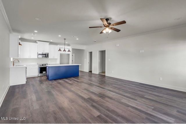 123 Mamie Circle, Picayune, MS 39466