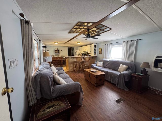 122 County Road 341, Crane Hill, AL 35053