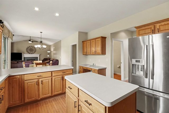 479 Derby Court, Saline, MI 48176