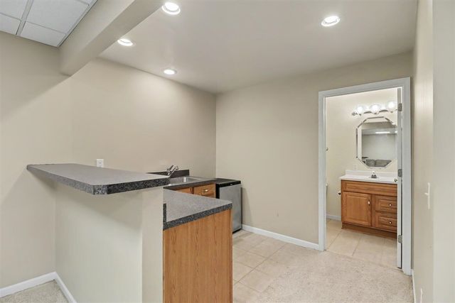 479 Derby Court, Saline, MI 48176