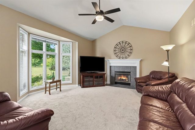 479 Derby Court, Saline, MI 48176