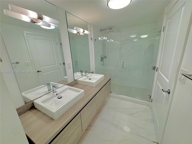 400 Sunny Isles Boulevard 1221, Sunny Isles Beach, FL 33160