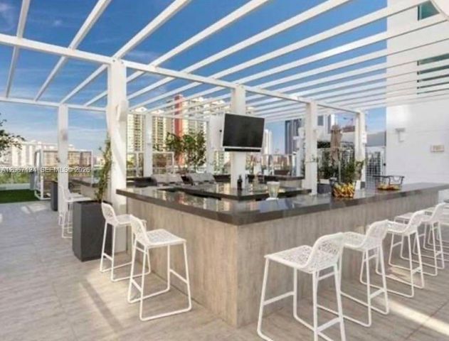400 Sunny Isles Boulevard 1221, Sunny Isles Beach, FL 33160