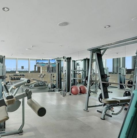 400 Sunny Isles Boulevard 1221, Sunny Isles Beach, FL 33160