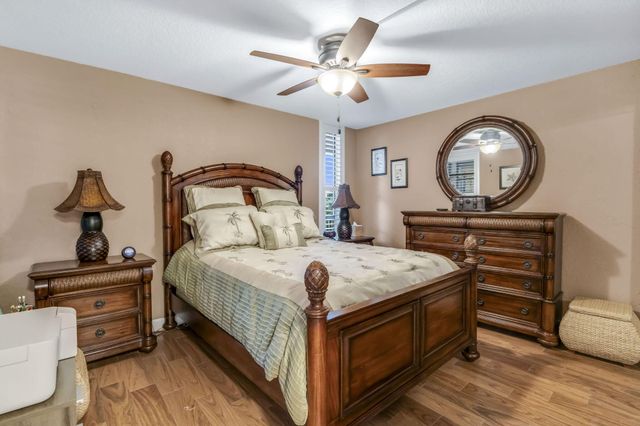 6427 CORAL LAKE Drive 303, Margate, FL 33063