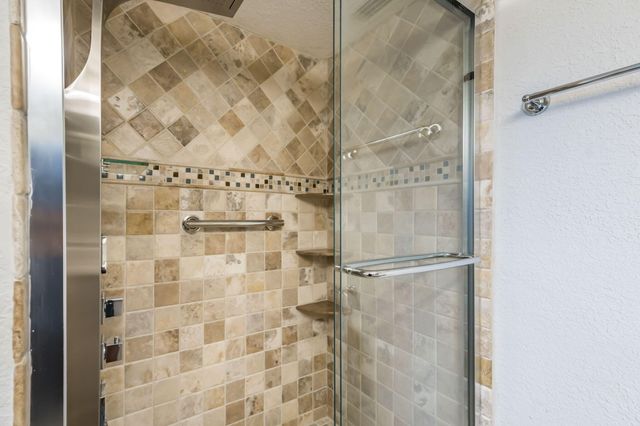 6427 CORAL LAKE Drive 303, Margate, FL 33063