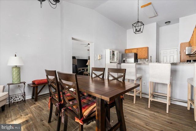 14 AMBLER LN, Falling Waters, WV 25419