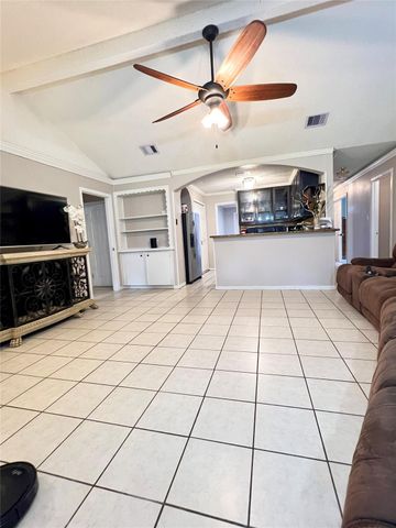 15119 Mcleod Drive, Houston, TX 77060