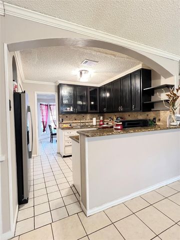 15119 Mcleod Drive, Houston, TX 77060