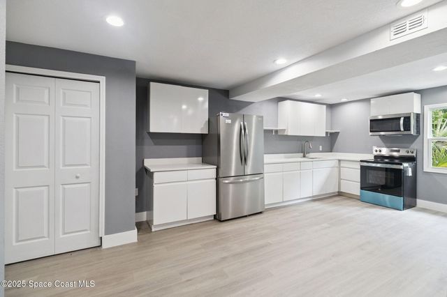 1125 Gainey Drive, Melbourne, FL 32901