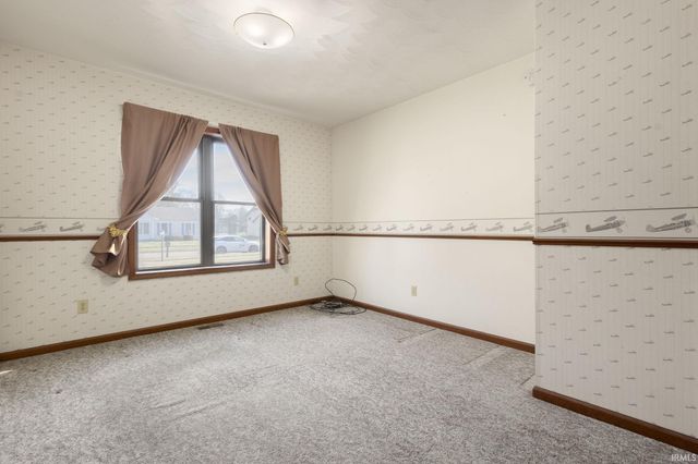 605 Hawthorne Drive, Goshen, IN 46526