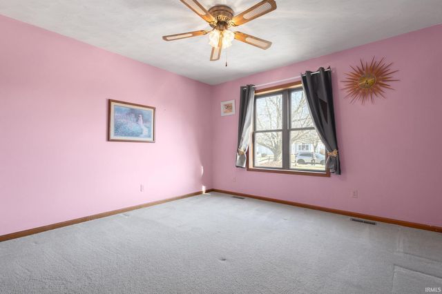 605 Hawthorne Drive, Goshen, IN 46526