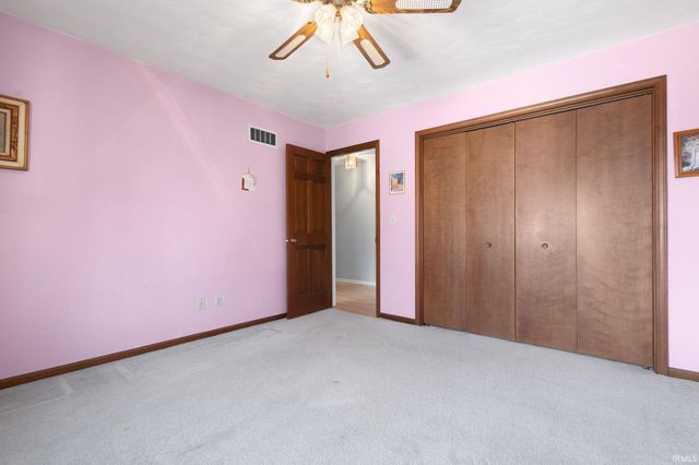 605 Hawthorne Drive, Goshen, IN 46526