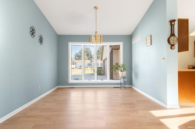 605 Hawthorne Drive, Goshen, IN 46526