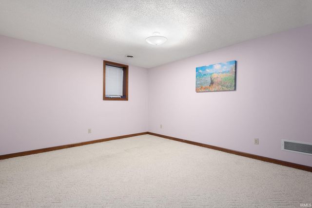 605 Hawthorne Drive, Goshen, IN 46526