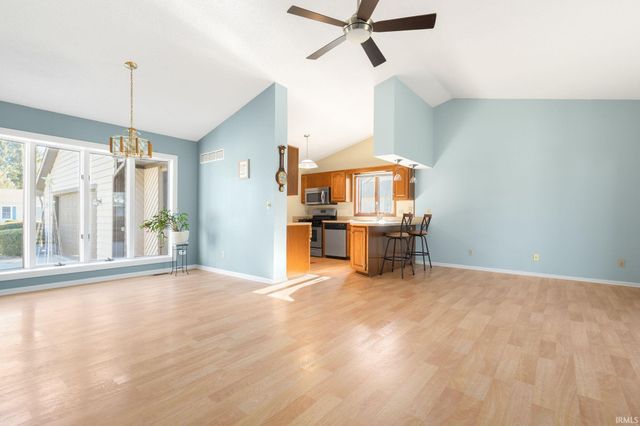 605 Hawthorne Drive, Goshen, IN 46526