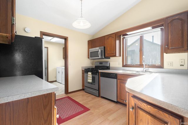 605 Hawthorne Drive, Goshen, IN 46526