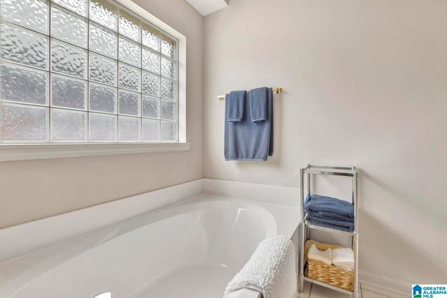 5565 JEREMIAH LANE, Birmingham, AL 35235