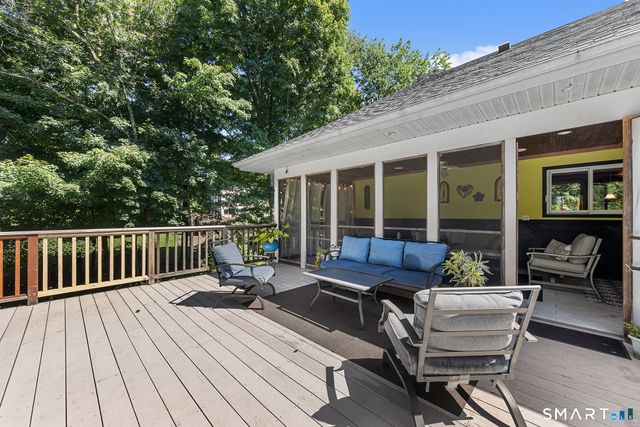 160 Peck Hill Road, Woodbridge, CT 06525