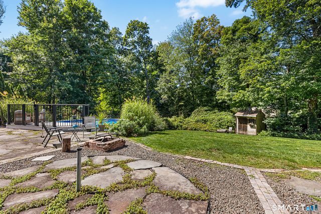 160 Peck Hill Road, Woodbridge, CT 06525