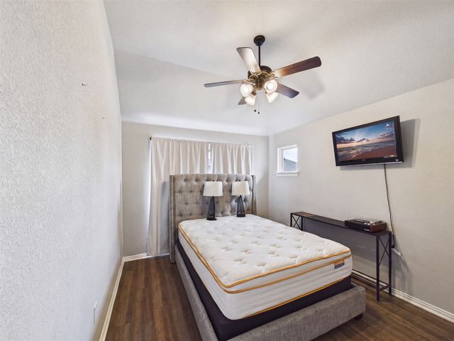 1104 Summer Lane, Mckinney, TX 75071