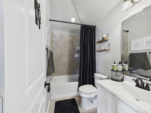 1104 Summer Lane, Mckinney, TX 75071