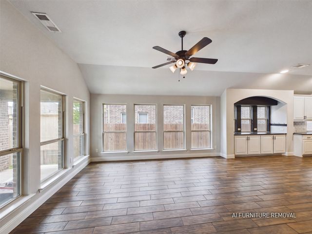 1104 Summer Lane, Mckinney, TX 75071