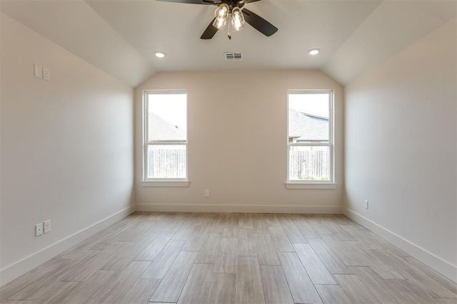 2900 River Birch Lane, Yukon, OK 73099